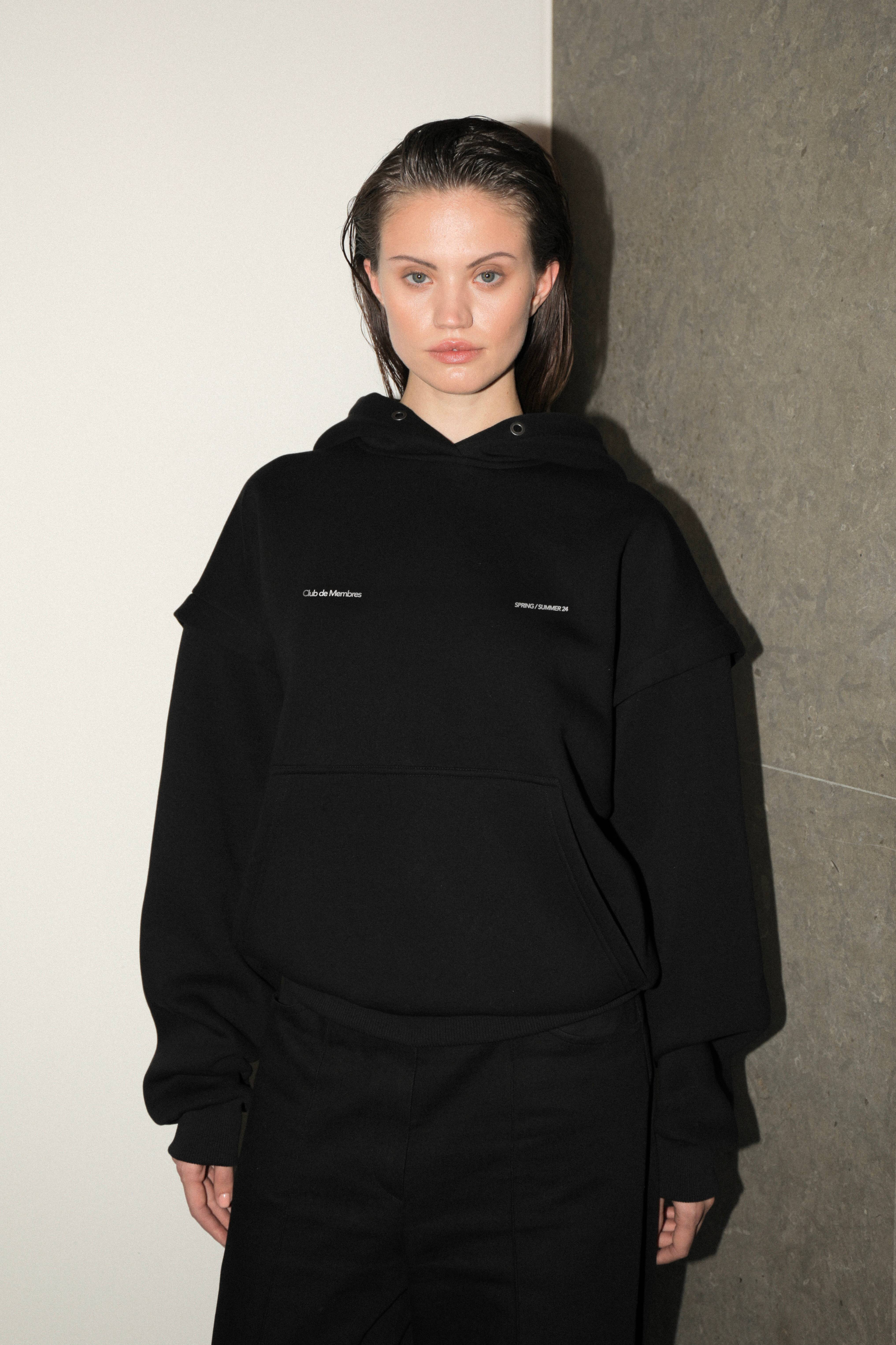 CLUB DE MEMBRES NOIR HOODIE UNISEX